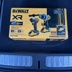 DEWALT 20V MAX Lithium-Ion Cordless 2 Tool Combo Kit with 2 4.0Ah Batteries