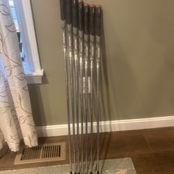 Men’s Ping I25 Golf Irons Set