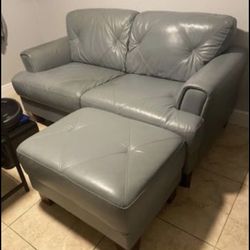 Loveseat - Great for small space or office!