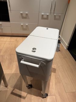 Vintage-Style Rolling Patio Cooler Cart / Ice Chest