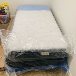 American Polaris Eurotop Twin Mattress With Base And Metal Frame 