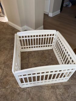 Indoor Dog Pen for puppies /small dogs