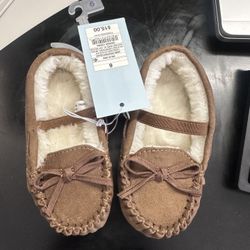 Little Girl Moccasins! $10 Each, Size 6-9