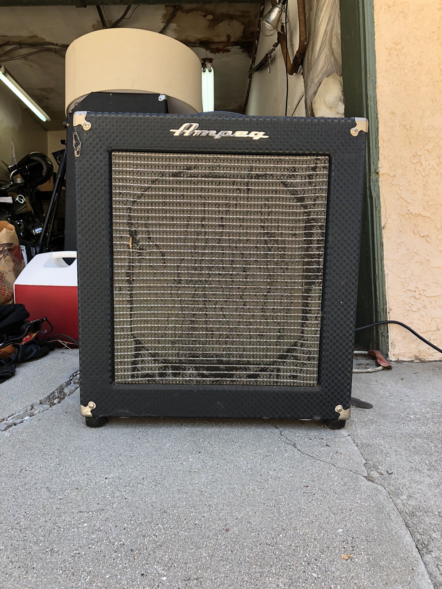 Ampeg Rocket B100R Bass Amp