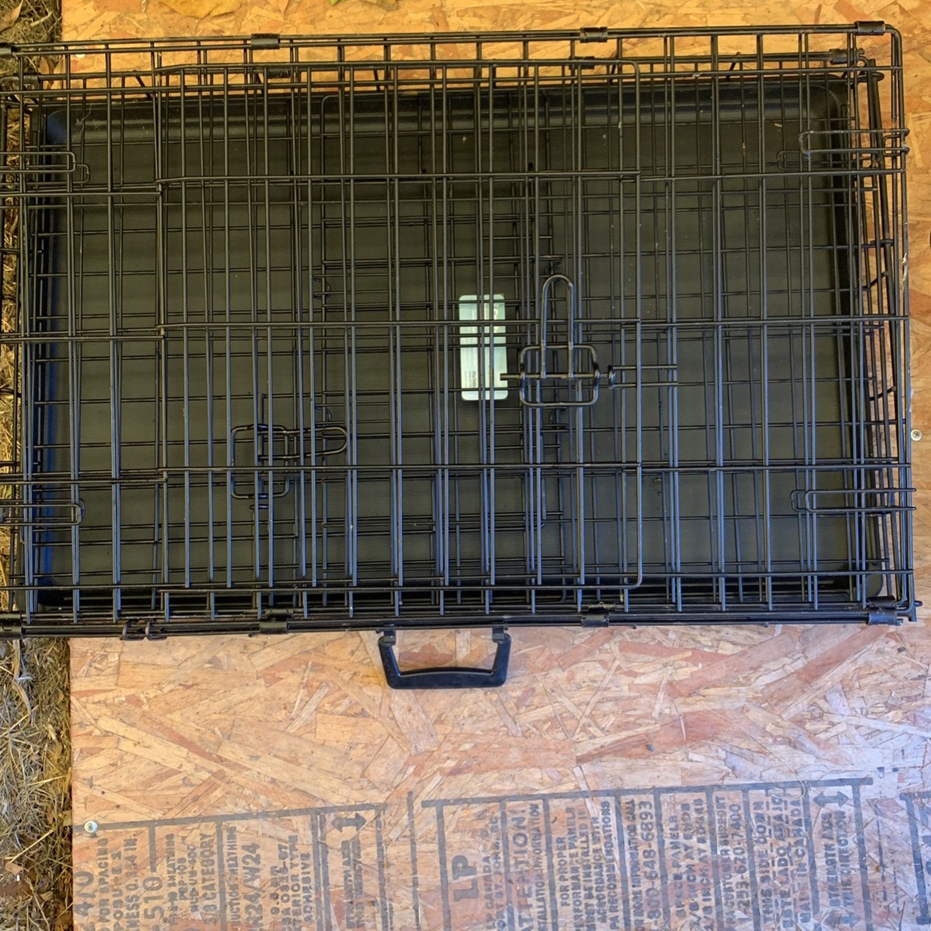 Medium Collapsible Dog Crate