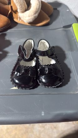 Pediped Black Mary Jane’s Size 6-12m