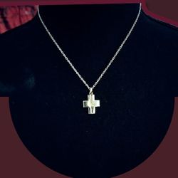 925 Sterling Silver Cross Pendant 
