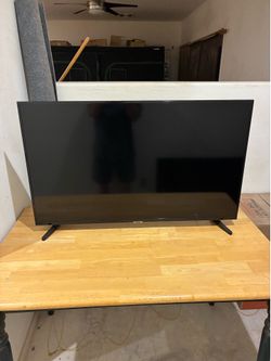 42 Inch Samsung Smart TV