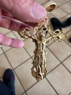 14K REAL SOLID GOLD CROSS