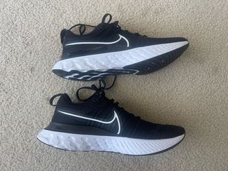 Nike React Infinity Run Flyknit 2 Women’s Running Shoes, Black, Size 8.5