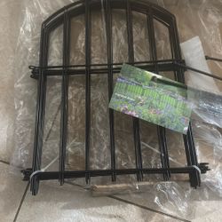 Decorative Garden Fence 17in x10ft, 10 Pack Rustproof Metal No Dig Fence Animal Barrier for Dog, Arched Flower Bed