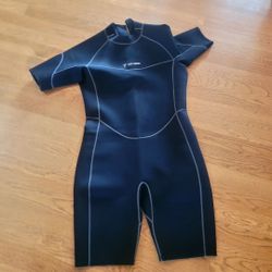 Wetsuit