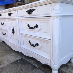 Dresser  Sold  Wood 