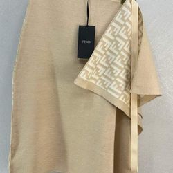 Skirt Fendi Small size 