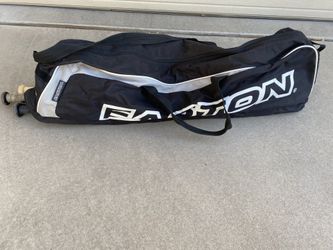 Easton 3 Bat Equipment Carrier
