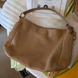 𝐏𝐫𝐚𝐝𝐚   Tan Vitello  Daino Side Zip Large Hobo Bag