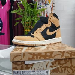 Jordan 1 High OG Heirloom Vachetta Tan