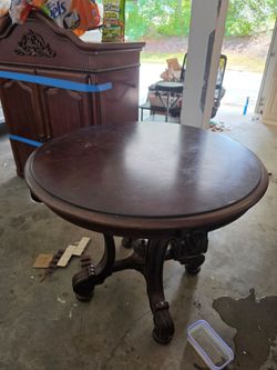 Accent table