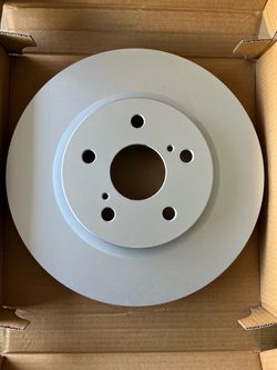 Lexus UX200 19-22 Front Geomet Rotors Ceramic Brake Pads