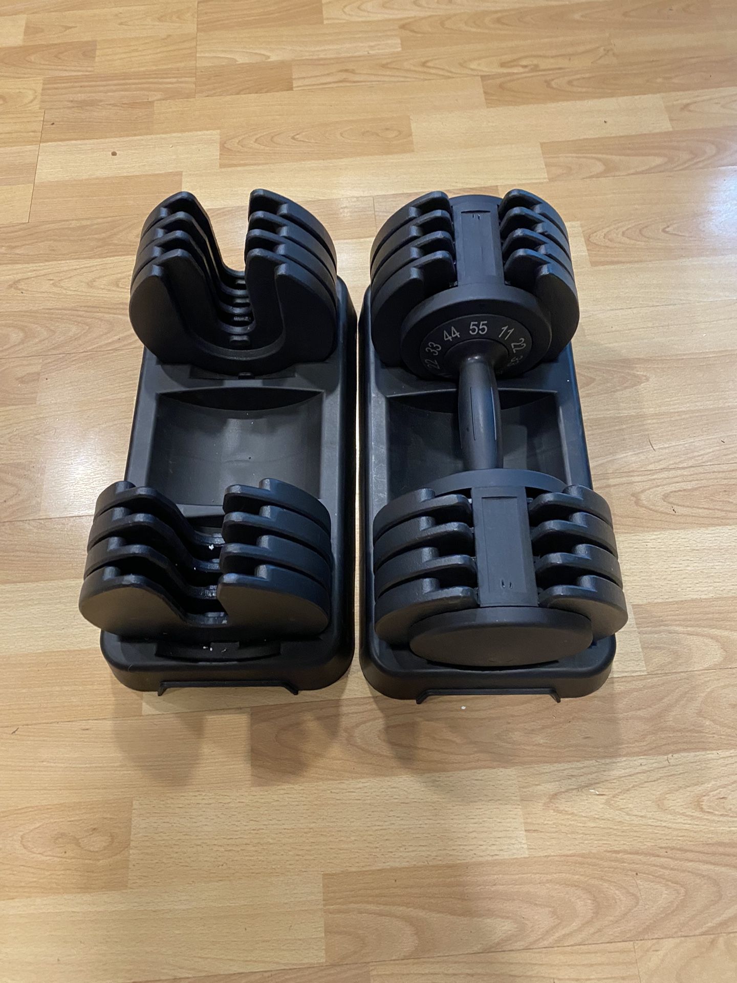 Adjustable 55lbs Max Dumbbell Set - Only 1 Handle - Steel Plated