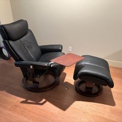 Scandinavian Genuine Letter Recliner With Adjustable Laptop