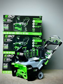 Brand new in box EGO Power+ Peak Power SNT2112 21 in. Single stage 56 V Battery Snow Blower Kit (Battery & Charger) W/ STEEL AUGER & TWO 5.0 AH BATTER