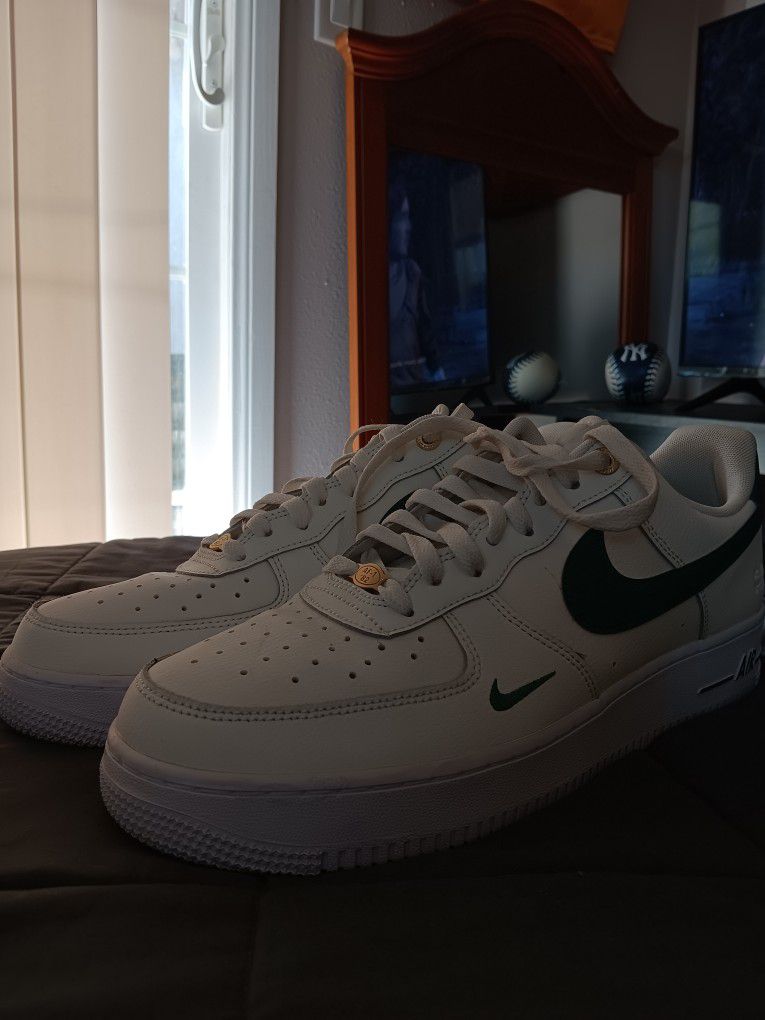 Nike Air Force 1s  (40th Edition) BEST OFFER