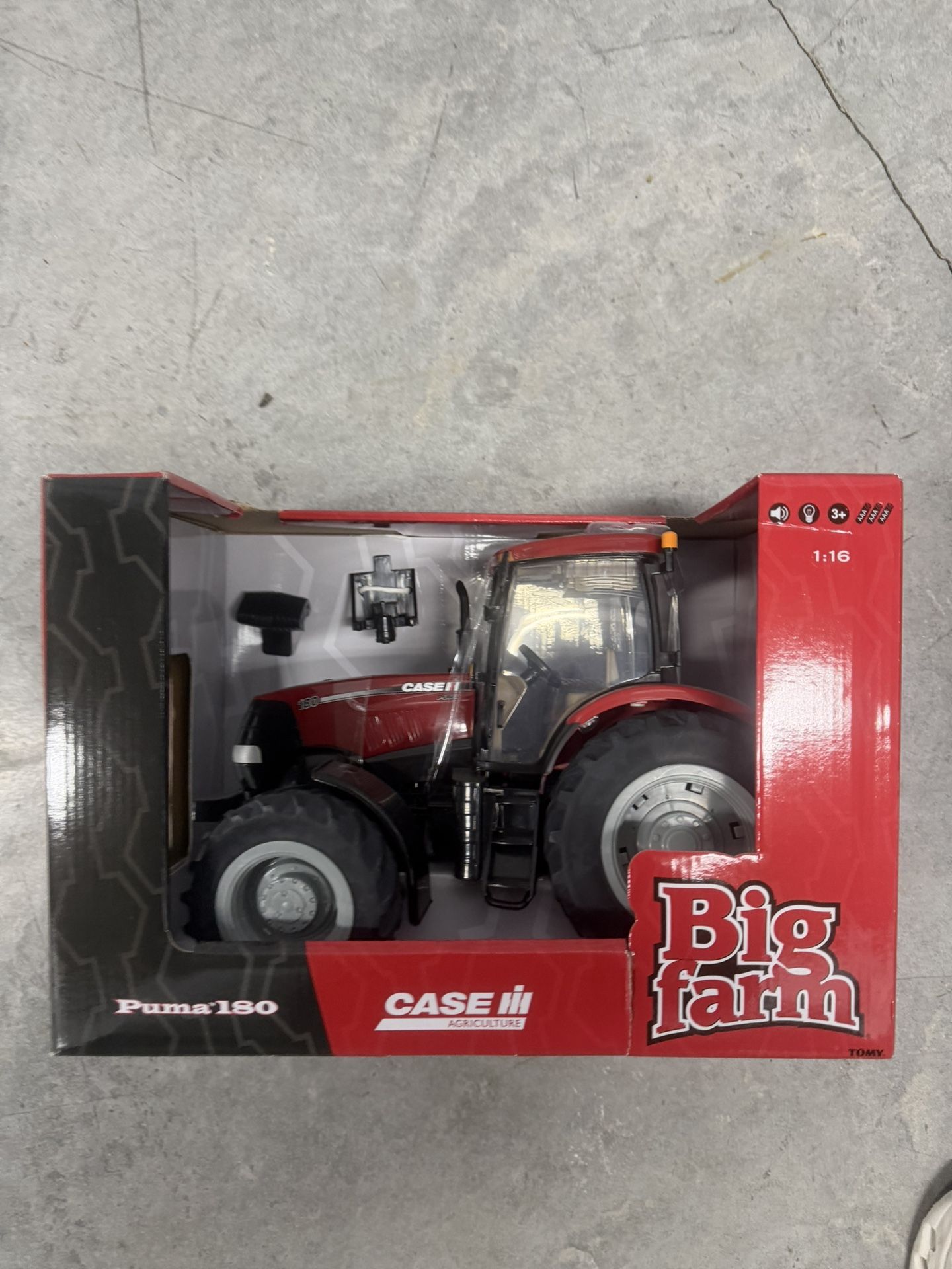 π Big Farm Case IH Puma 180 Tractor β 1:16 Scale