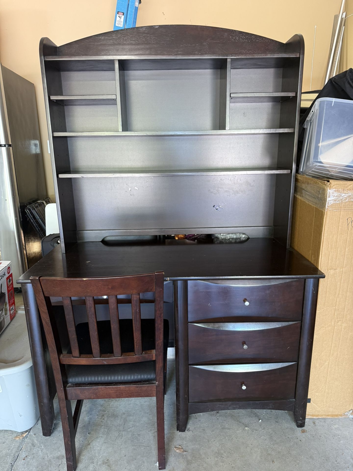 Desk/Hutch With Chair