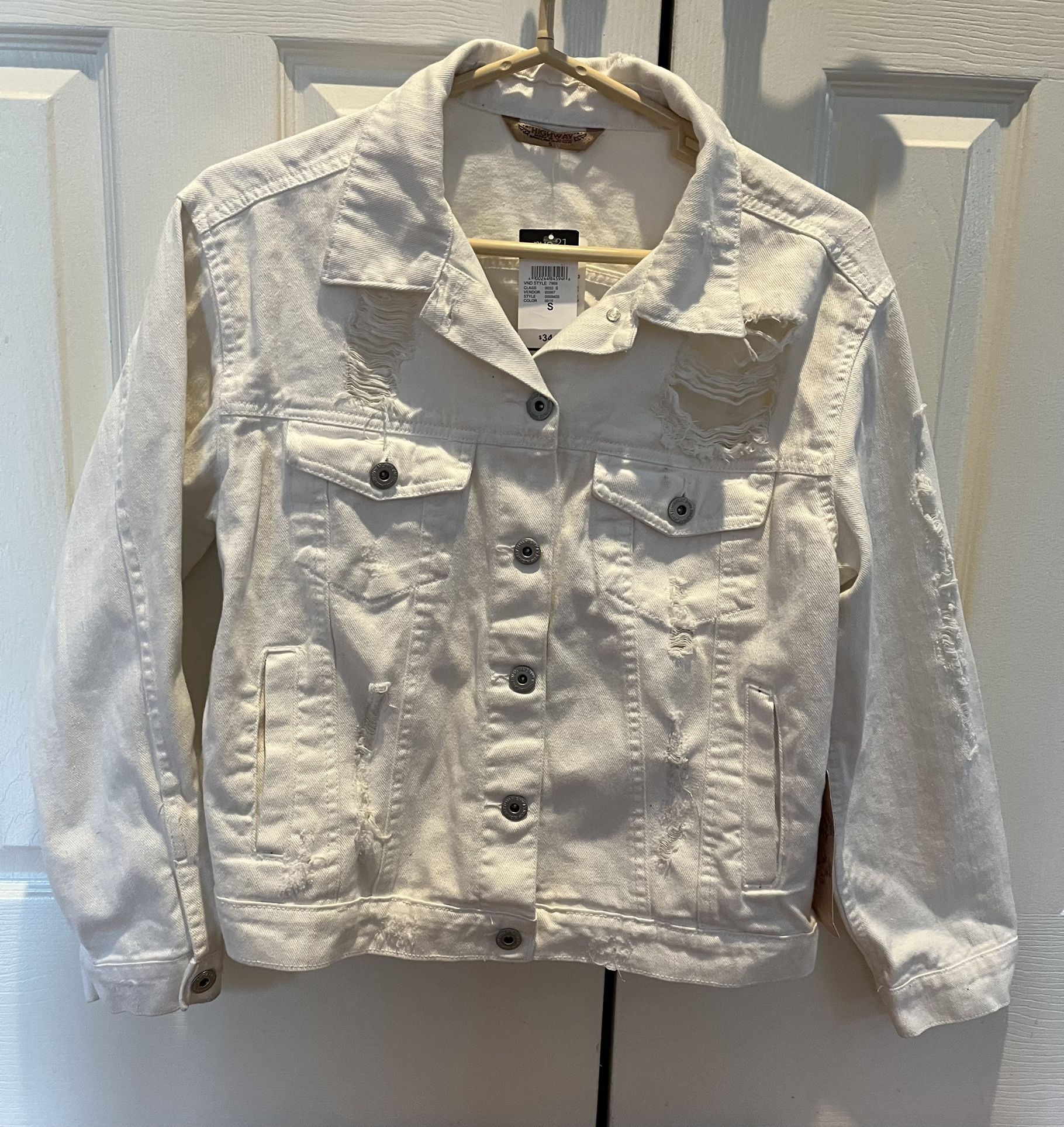 Distressed White Jean Jacket New Small  Rue 21