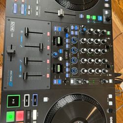 TOP MINT Condition RAIN Four - Black 