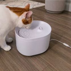 NEW Pet Drinking Water Fountain 