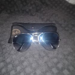 Ray Ban Aviator Sunglasses 