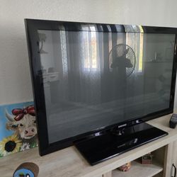 55" Samsung TV