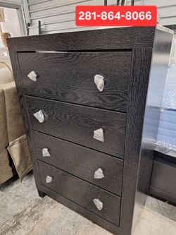 New black Chest of drawers