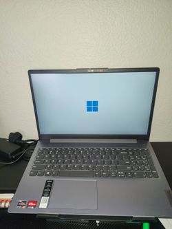 Ryzen 7 Lenovo laptop