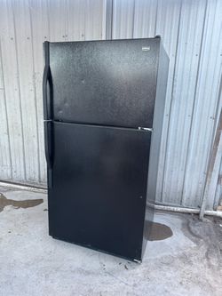 Maytag Refrigerator top bottom