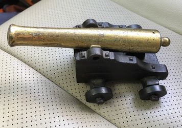 Vintage replica maritime cannon