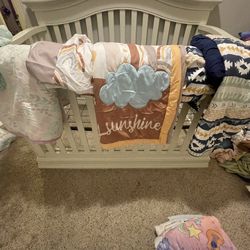 Crib Bedding