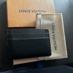 Louis Vuitton Men’s Slim - All Black