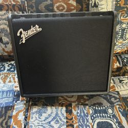 fender mustang lt25 combo amp