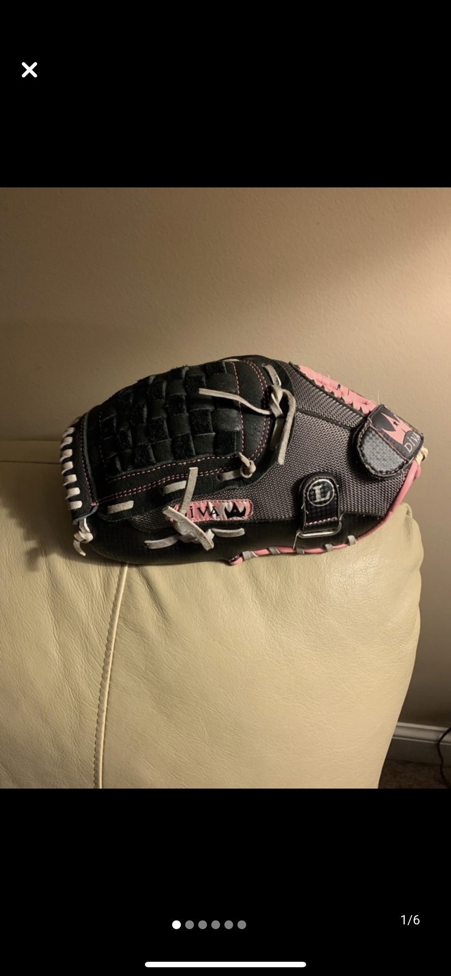 Softball glove Louisville Slugger