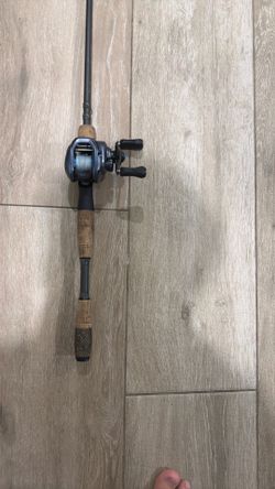 Bait caster combo