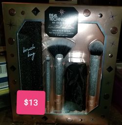 Real techniques brush set