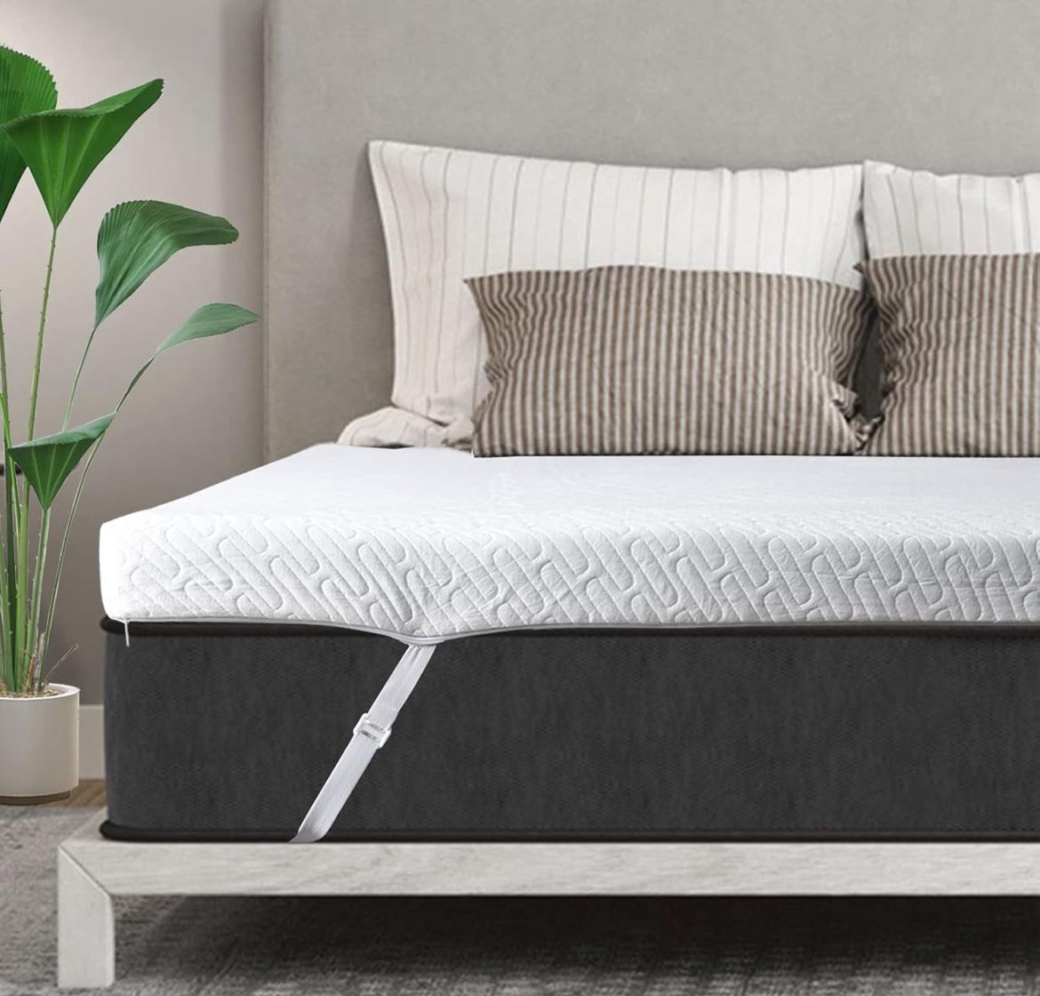 New california king 3” Foam Mattress Pad