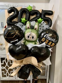 Labubu Graduation Balloon Bouquet 