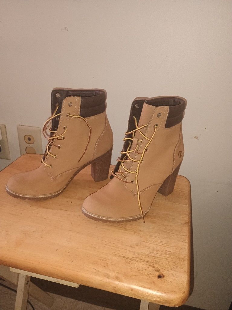 Timberland Heels Women's Size 9 $75