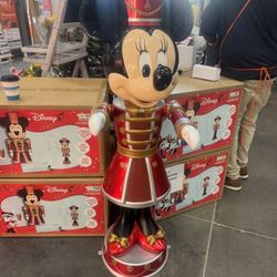 Mickey Mouse And Minnie Mouse