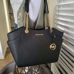 Authentic mk tote bag