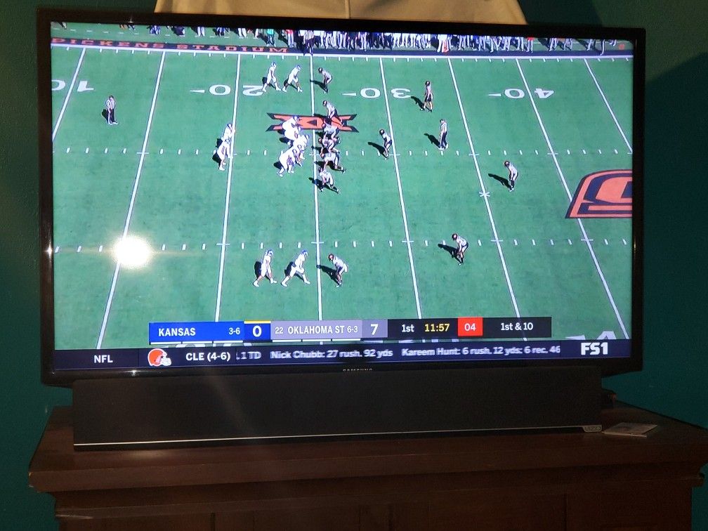 Samsung 40 inch smart TV